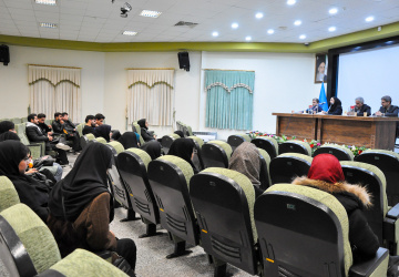 جلسه معاونان دانشگاه بیرجند با دانشجویان تحصیلات تکمیلی برگزار شد