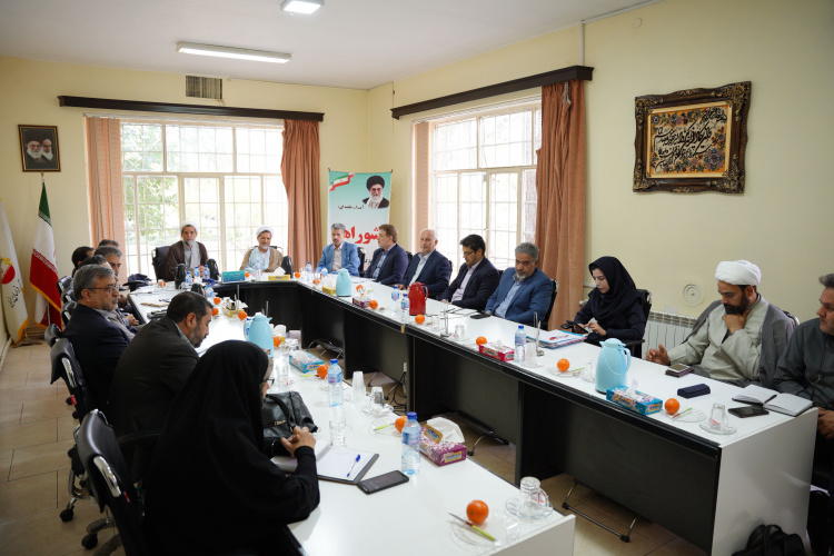 دیدار اعضای هیأت رئیسه دانشگاه بیرجند با اعضای شورای اسلامی شهر و شهردار بیرجند