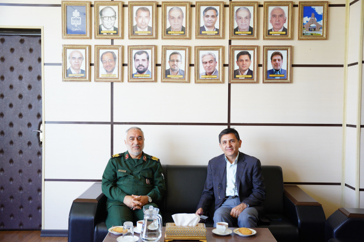 تأکید بر توسعه همکاری‌ها در دیدار فرمانده سپاه انصارالرضا(ع) با سرپرست دانشگاه بیرجند
